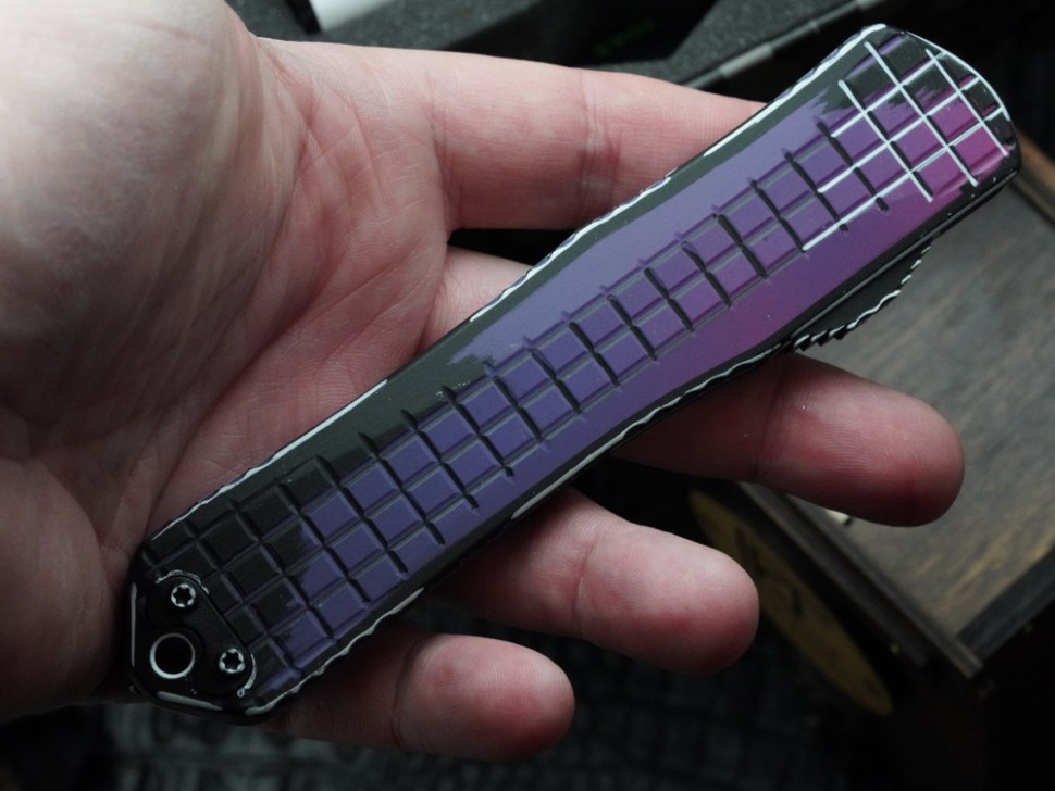 Heretic Knives Manticore X Cel Shade Purple Frag Handle w/ D/E MagnaCut Exclusive H032F-CS-PU