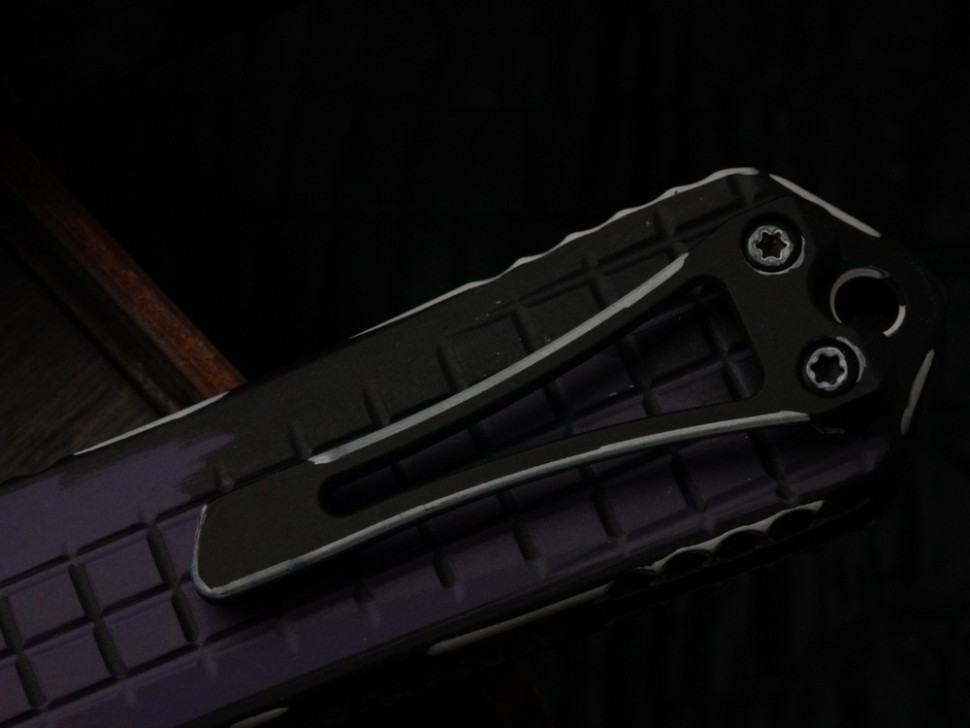 Heretic Knives Manticore X Cel Shade Purple Frag Handle w/ Recurve MagnaCut Exclusive H033F-CS-PU