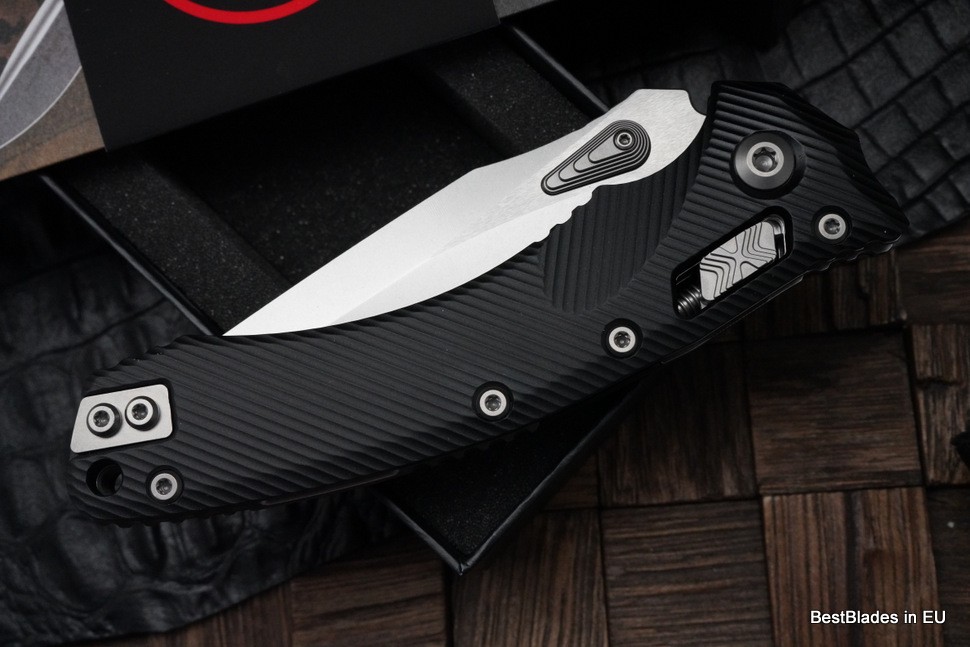 Microtech Amphibian RAM LOK Black Fluted Aluminum & Stonewash M390MK 137RL-10FL