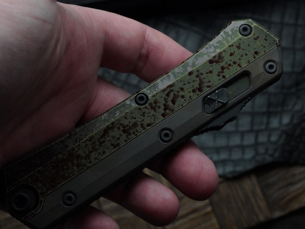 Microtech Glykon Outbreak Tanto M390MK Signature Series 185-1OBS