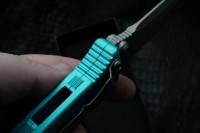 Microtech Socom Elite T/E Manual Turquoise Apocalyptic Standard 161-10APTQ