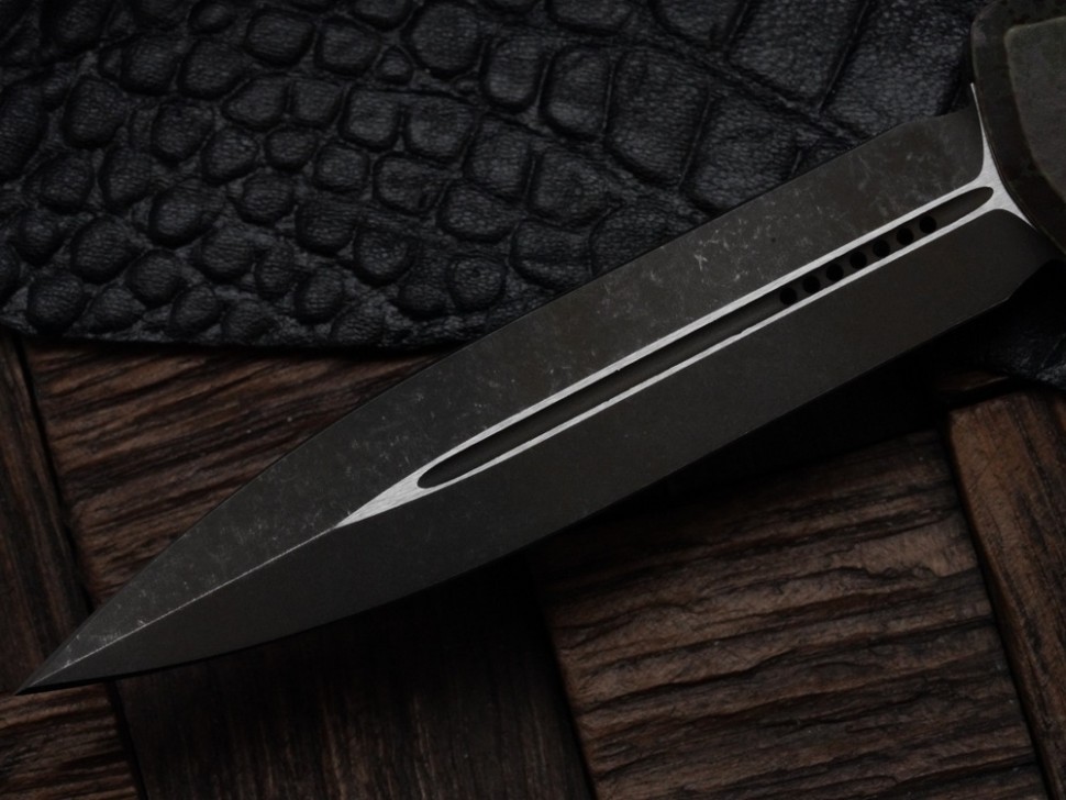 Microtech Knives Mini Hera Outbreak D/E M390MK Signature Series 1702M-1OBDS