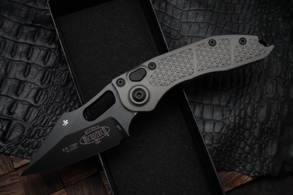 Microtech Borka Stitch Natural Clear Black Standard 169-1NC