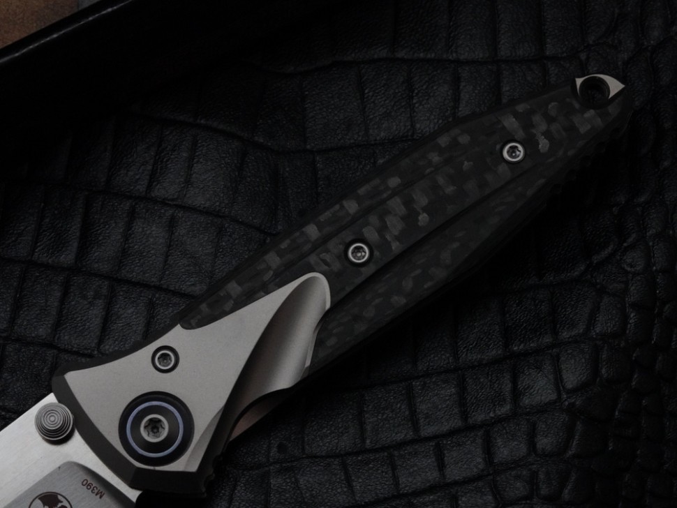 Discontinued Microtech Knives Socom Bravo Mini Warcom Hand Satin w/ Blue Ti Pivot Collars & Carbon Fiber Scales 263M-4CFTI