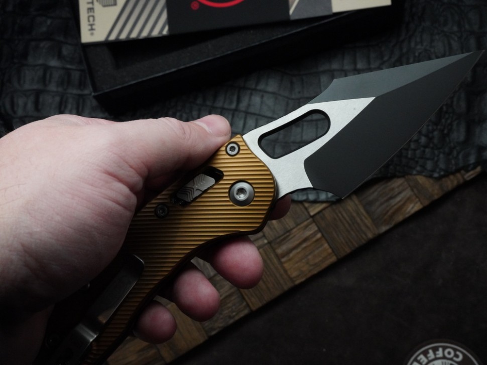Microtech Knives Manual Stitch RAM LOK Fluted Aluminum Tan Standard & Black M390MK 169RL-1FLTA