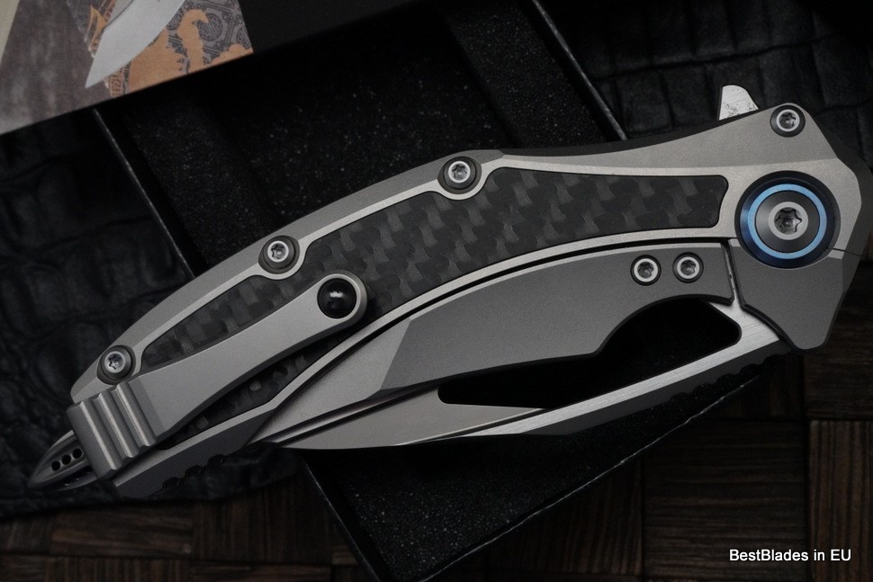 Microtech Matrix Titanium w/ Carbon Fiber Inlays & Blue Ti Pivot Collars w/ Hand Satin M390 165C-4CFITI