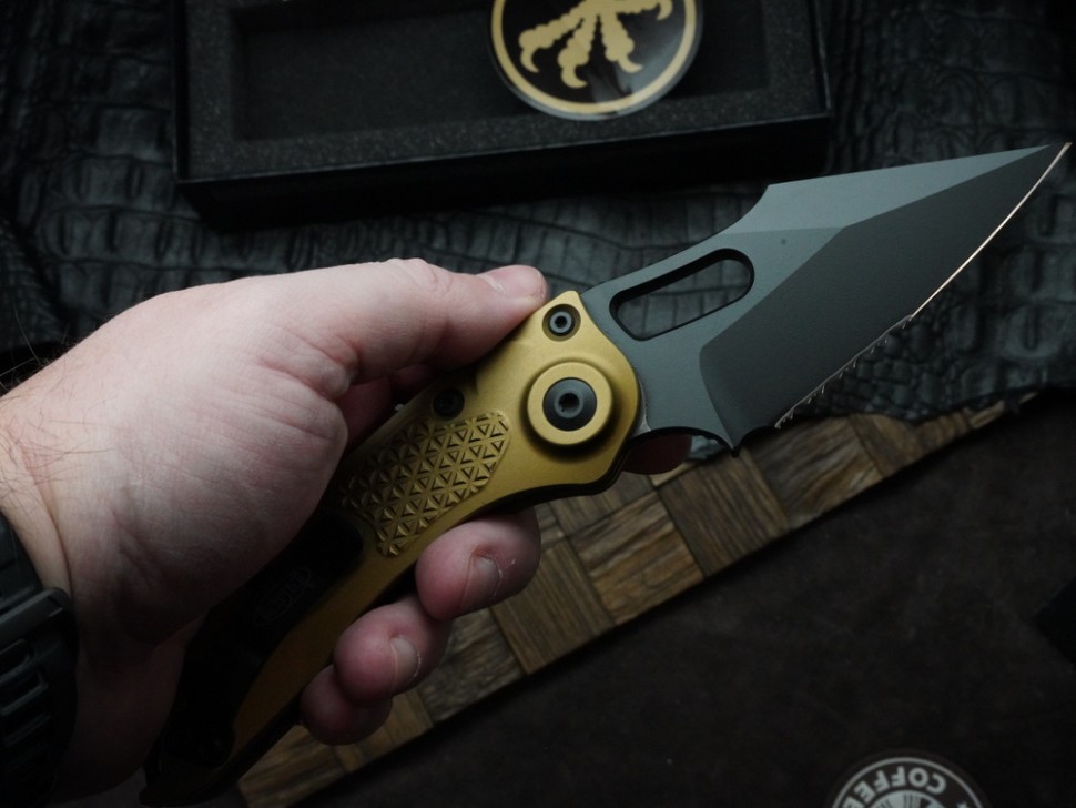 Microtech Borka Stitch Auto w/ Tan Handles & Partial Serrated M390 169-2TA