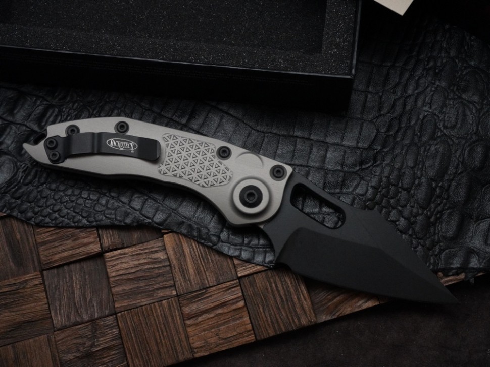 Microtech Borka Stitch Single Edge Apocalyptic Black w/ Natural Clear Handles 169-1APNC