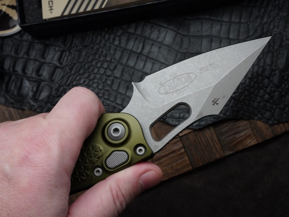 Microtech Borka Stitch Auto w/ OD Green Handles & Apocalyptic M390 169-10APOD