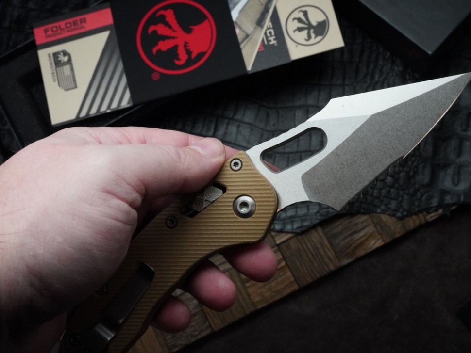 Microtech Knives Manual Stitch RAM LOK Fluted Tan G-10 & Partial Serrated M390MK 169RL-11FLGTTA