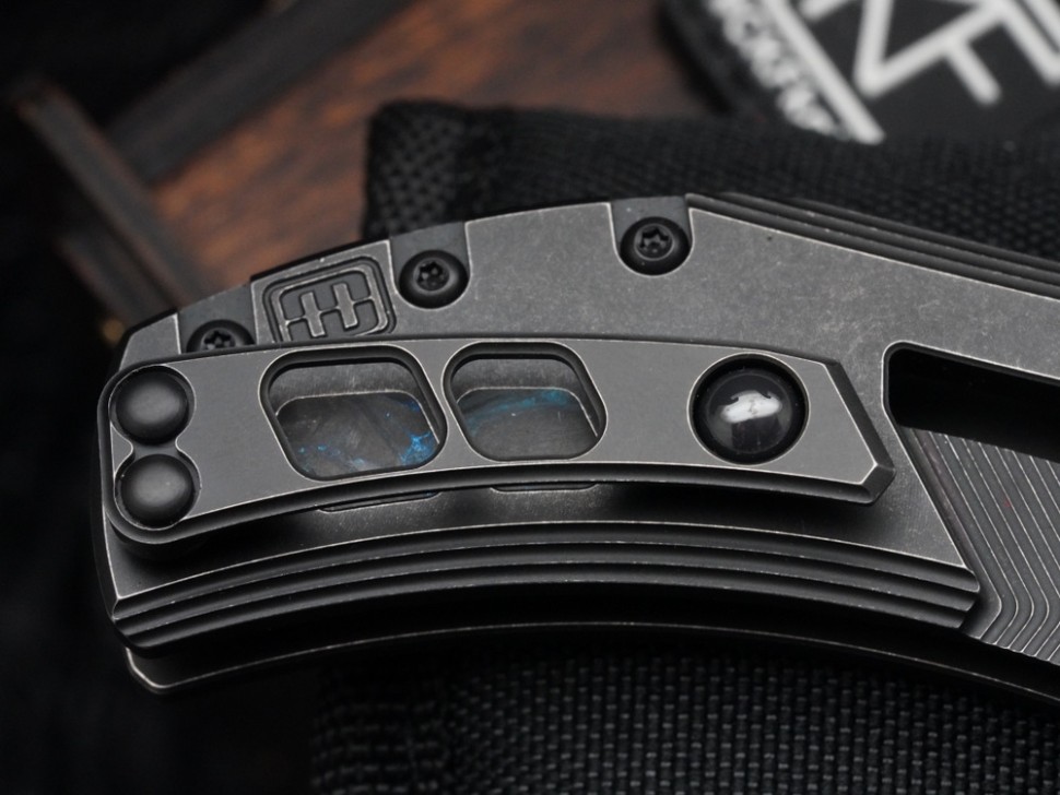 CKF/Wullumsen Gozer (M398 62,5HRC, blue CF, Ti)