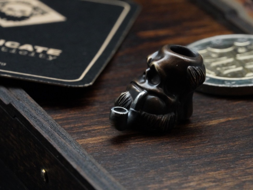 Beard and Bones lanyard bead Gustav