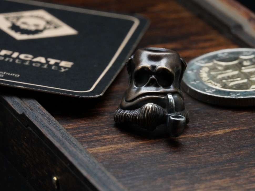 Beard and Bones lanyard bead Gustav