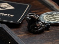 Beard and Bones lanyard bead Gustav