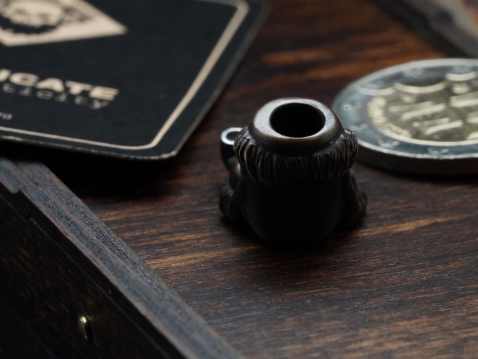 Beard and Bones lanyard bead Gustav