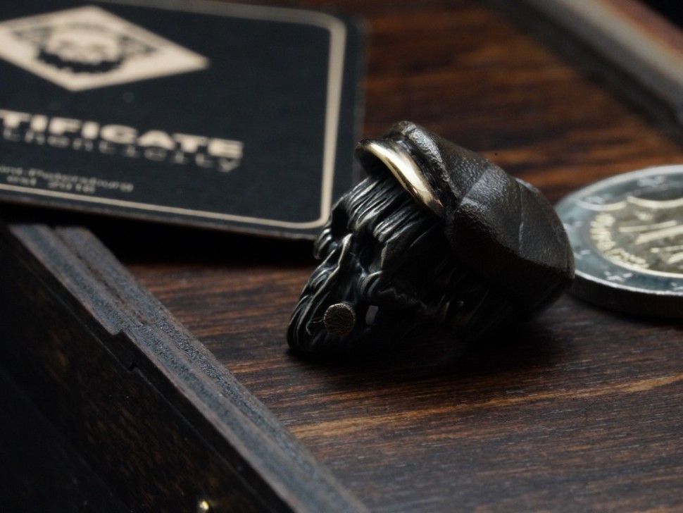 Beard and Bones lanyard bead Khmyr