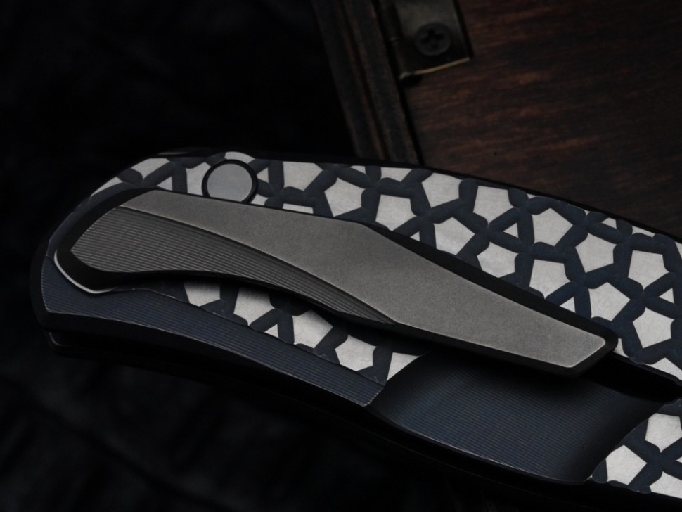 Shirogorov F95 Bear Pattern Purple (M390, Ti, MRBS)