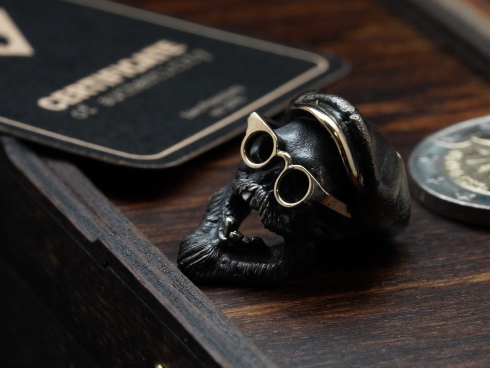 Beard and Bones lanyard bead Amish Dead'ok