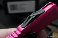 Microtech UTX-85 S/E Pink Standart 231-1PK