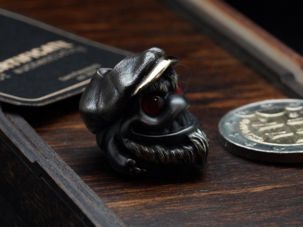 Beard and Bones lanyard bead Critter McCrite 2