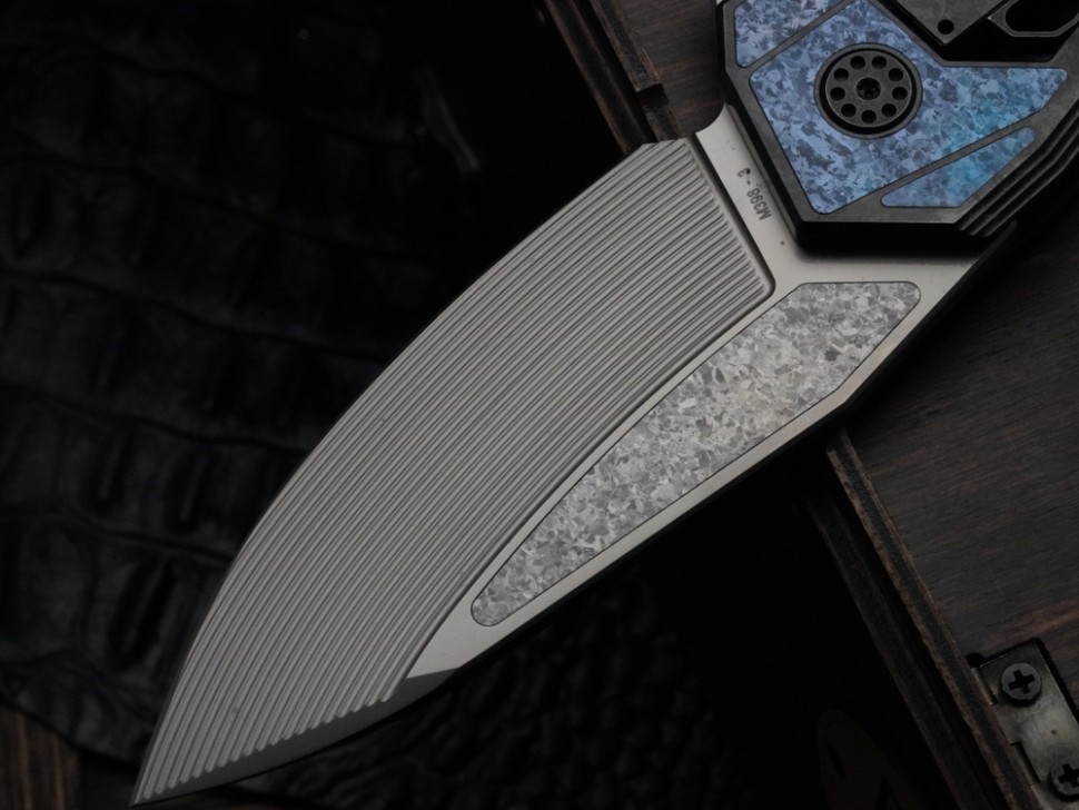 CKF/Wullumsen Gozer (M398 62,5HRC, CrystalTi blue)