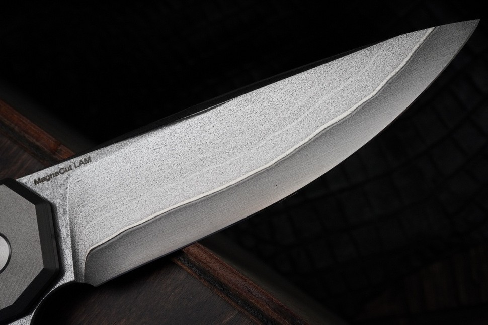 Uldanov R1 custom knife #69 (Magnacut laminated, Ti, CF)