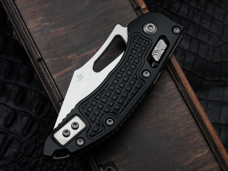 Microtech Knives Manual M-Stitch RAM LOK Black Frag Aluminum Handles & Stonewash M390MK 169MRL-10FR