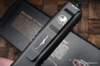 Microtech Ultratech Damascus Double Edge &amp; Black w/ Ringed Hardware Signature Series 122-16S Damascus Pattern