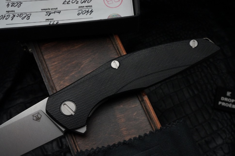 Shirogorov 111 (440C, G10, MRBS, finish defect on blade)