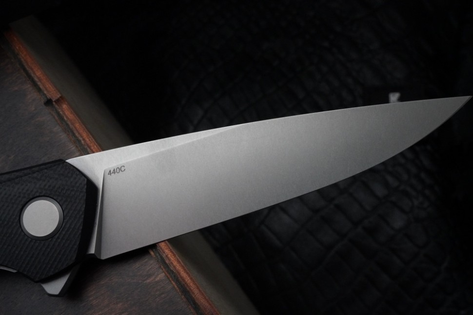 Shirogorov 111 (440C, G10, MRBS, finish defect on blade)