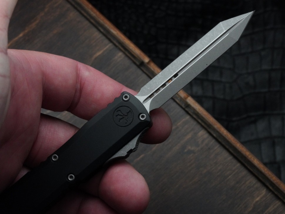 Microtech UTX-70 Gen IV w/ Black Handle & Apocalyptic Spartan M390MK 12494-10AP