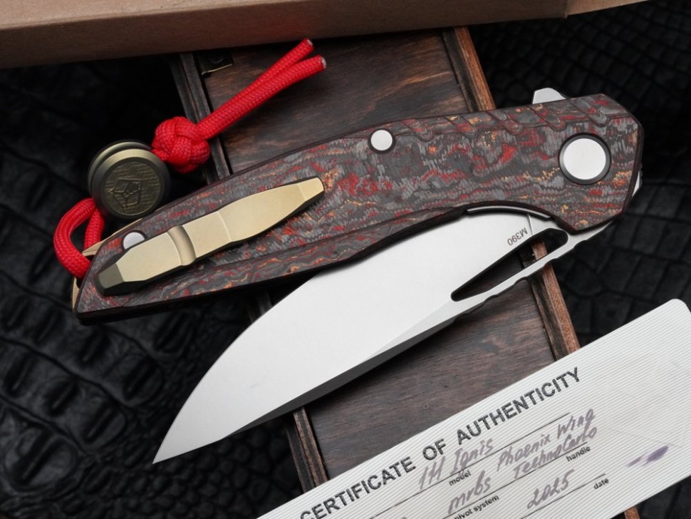 111 Aquatic - "Phoenix Wing" TechnoCarbo Handle - M390 Blade - MRBS