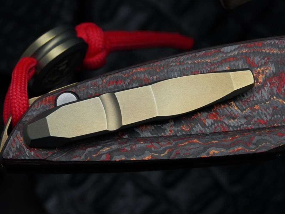 111 Aquatic - "Phoenix Wing" TechnoCarbo Handle - M390 Blade - MRBS