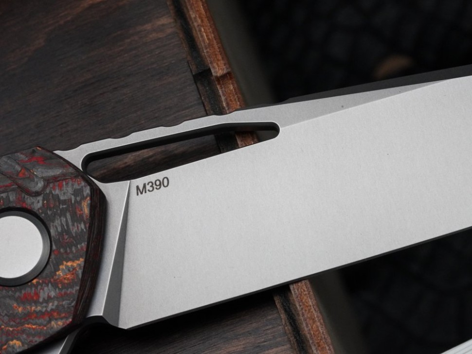 111 Aquatic - "Phoenix Wing" TechnoCarbo Handle - M390 Blade - MRBS