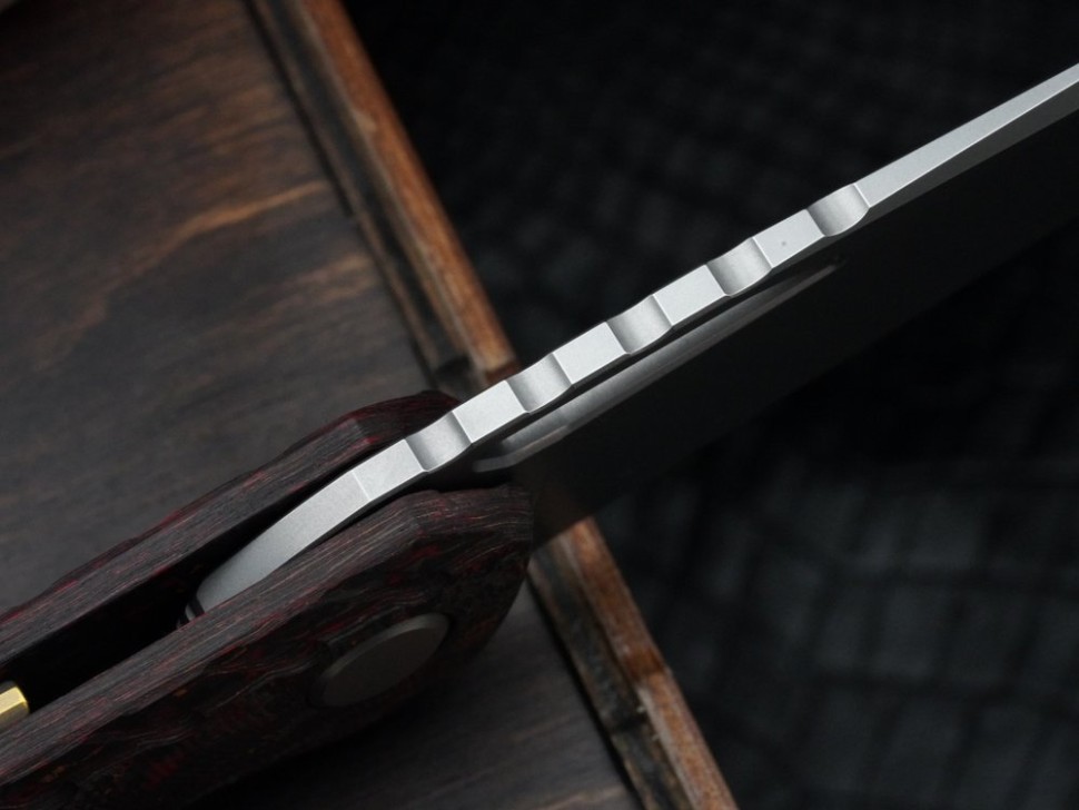 111 Aquatic - "Phoenix Wing" TechnoCarbo Handle - M390 Blade - MRBS