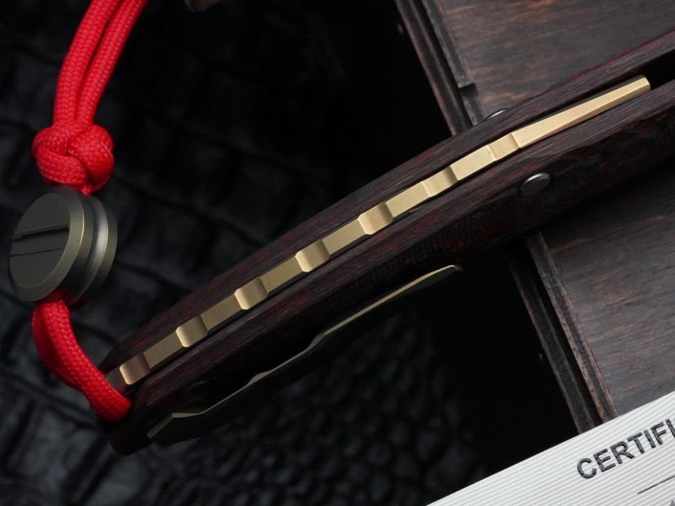 111 Aquatic - "Phoenix Wing" TechnoCarbo Handle - M390 Blade - MRBS
