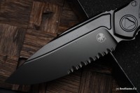 Microtech ANAX Titanium DLC Drop Point M390 Partial Serrated &amp; Carbon Fiber Inlay 190C-2DLCTCFITI