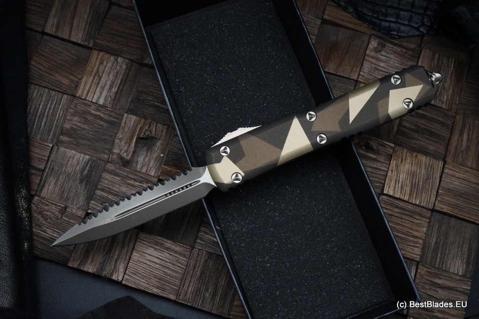 Microtech Ultratech Geo Tan Camo Bronzed Low Polished Double Edge Full Serrated Signature Series 122-15LPGETACS