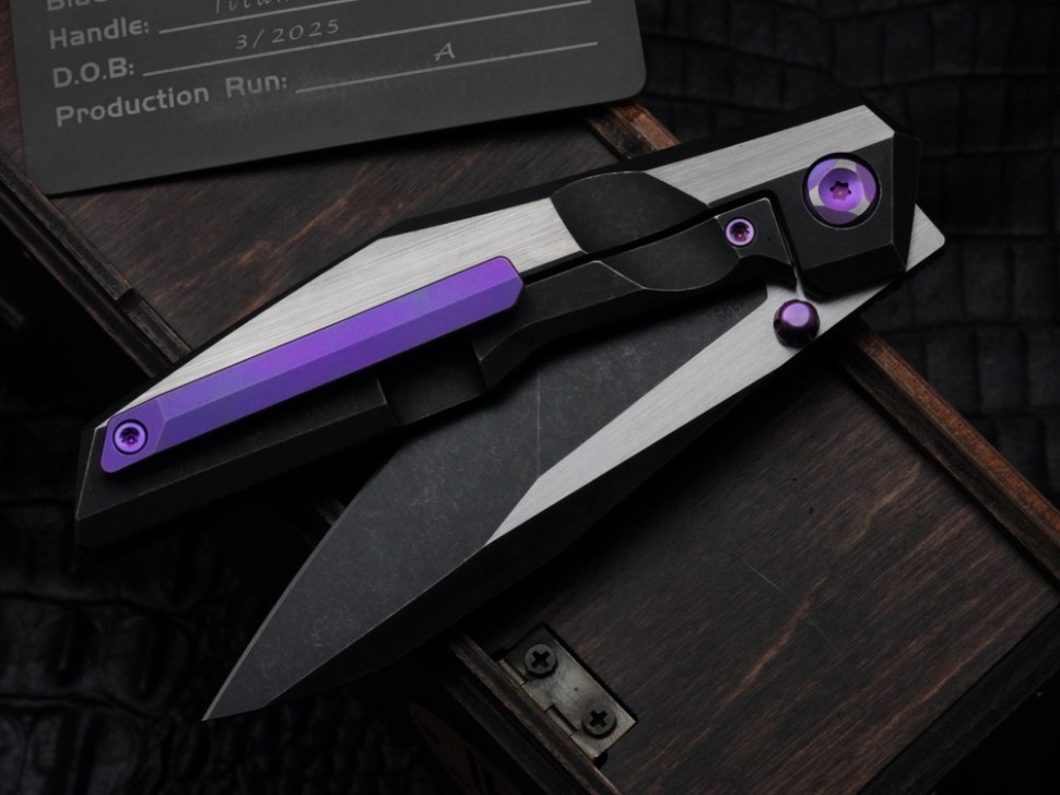 Poikilo Blade Komodo w/ Titanium Handles & Two Tone Dark Stonewash M398