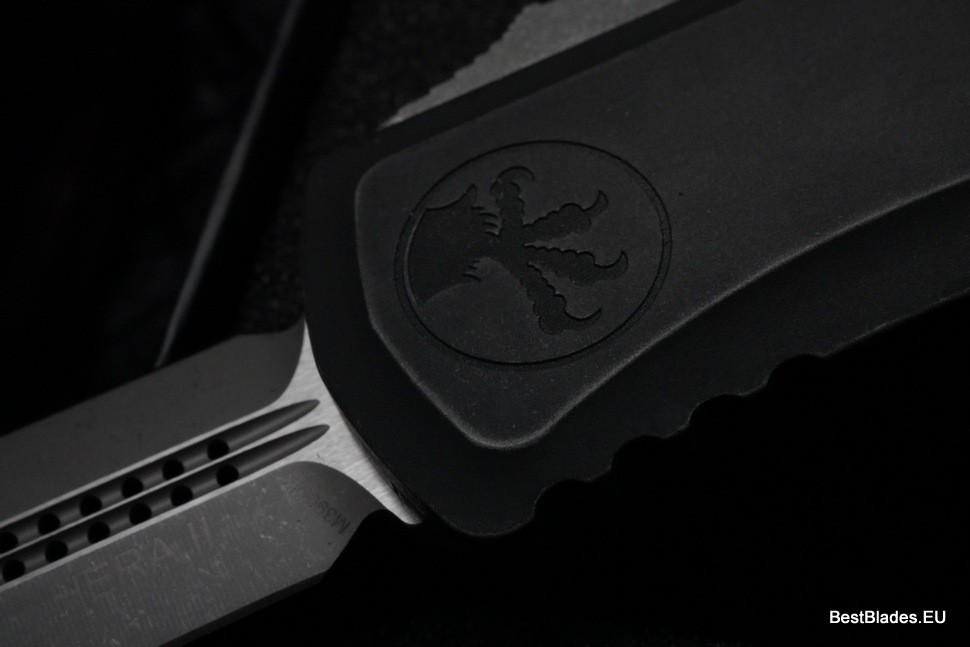 Microtech Knives Hera 2 Apocalyptic D/E w/ Apocalyptic Black Handle 1702-10APBKAP