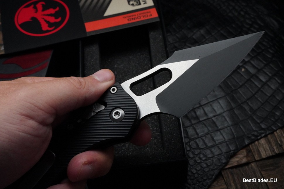 Microtech Knives Manual Stitch RAM LOK Fluted Black Aluminum & Two Tone Black M390MK 169RL-1FL