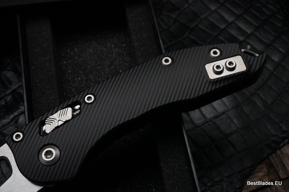 Microtech Knives Manual Stitch RAM LOK Fluted Black Aluminum & Partial Serrated M390MK 169RL-11FL