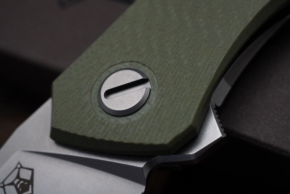 Shirogorov Quantium Ursus Olive (Cromax PM, G10, MRBS)