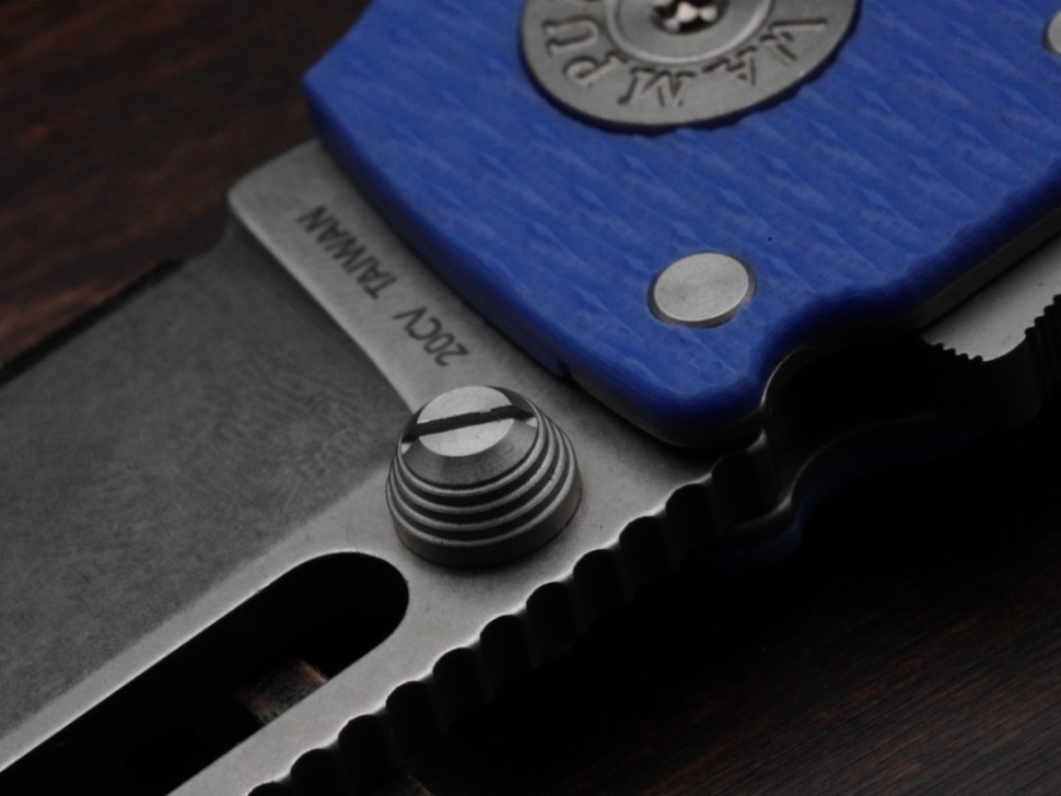 Demko Knives AD20.5 Clip Point 20CV G10 Blue