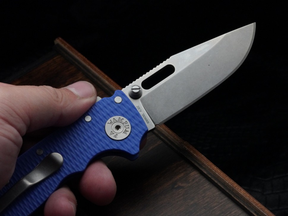 Demko Knives AD20.5 Clip Point 20CV G10 Blue