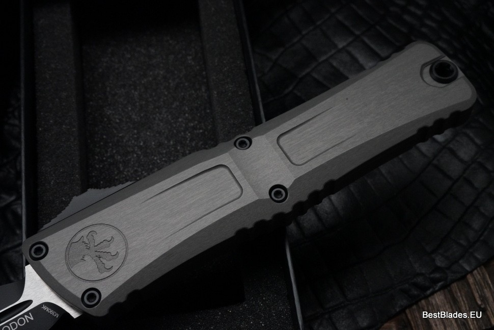 Microtech Knives Combat Troodon Gen III Natural Clear w/ Black Double Edge 1142-1NC