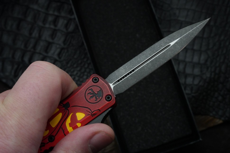Microtech Knives Mini Hera Jack-o'-Lantern Halloween D/E M390MK Signature Series 1702M-1HWJLS