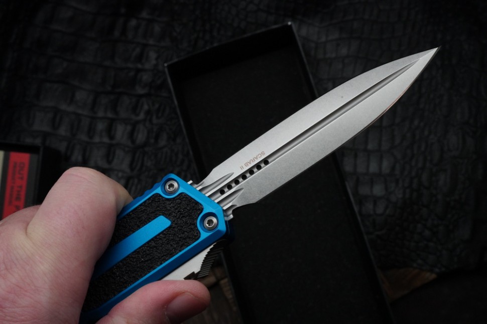 Microtech Scarab 2 Gen 3 D/E Stonewash Standard w/ Blue Handle 1280-10BL
